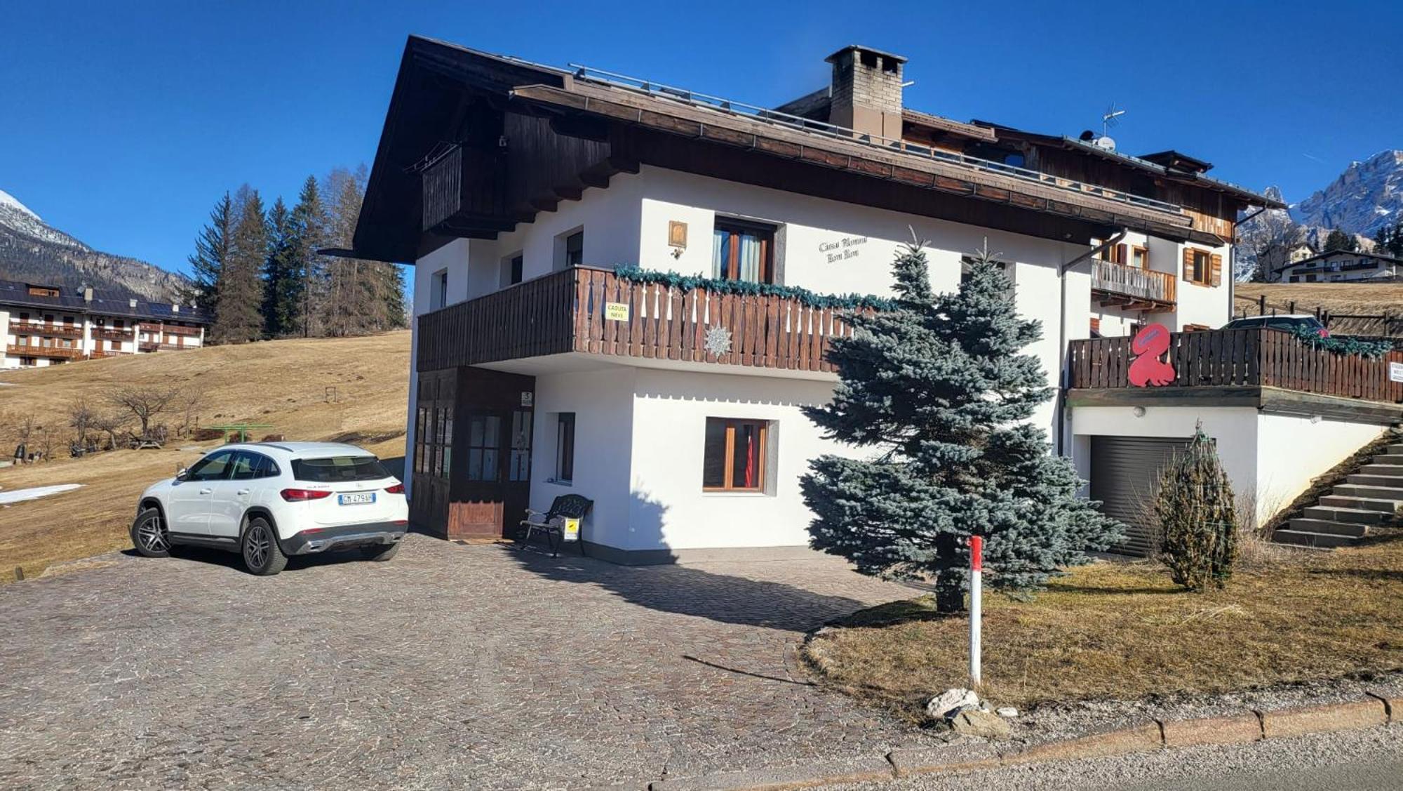 Affittacamere Iragidor Cortina d'Ampezzo Ngoại thất bức ảnh